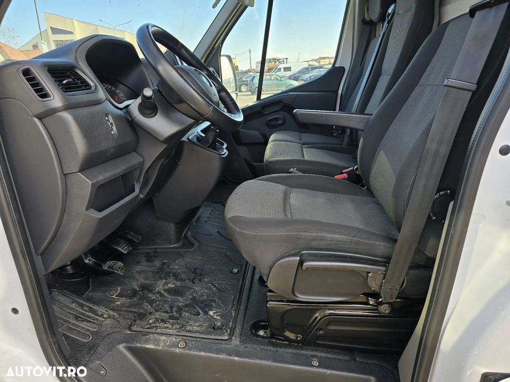 Renault Master - 9