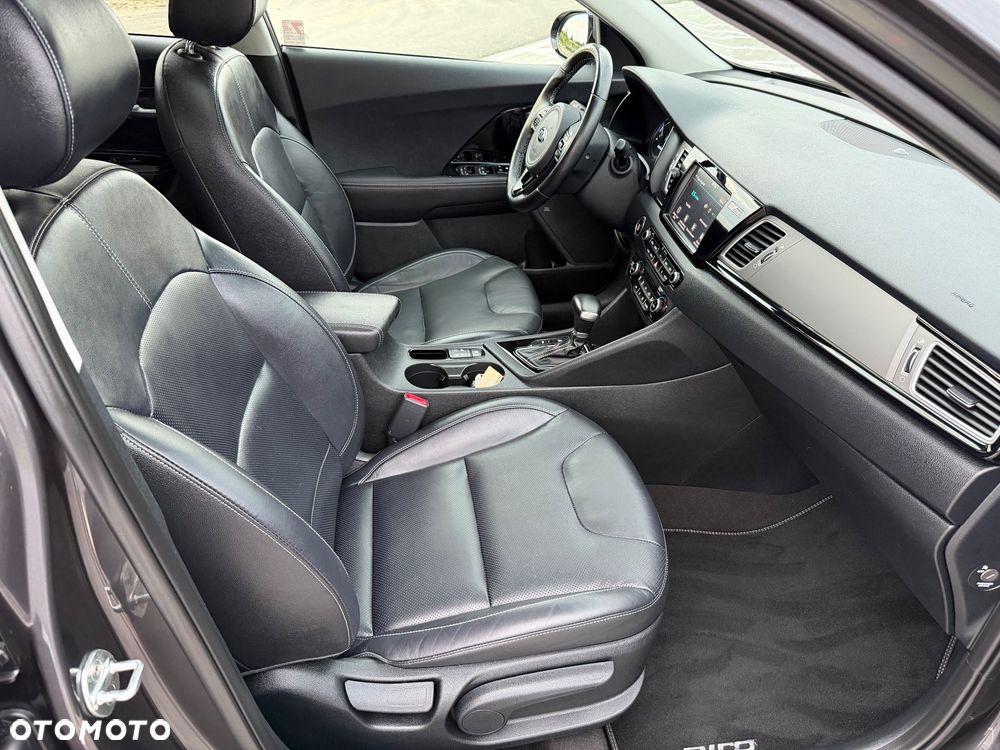 Kia Niro 1.6 GDI Plug-in Hybrid XL - 26