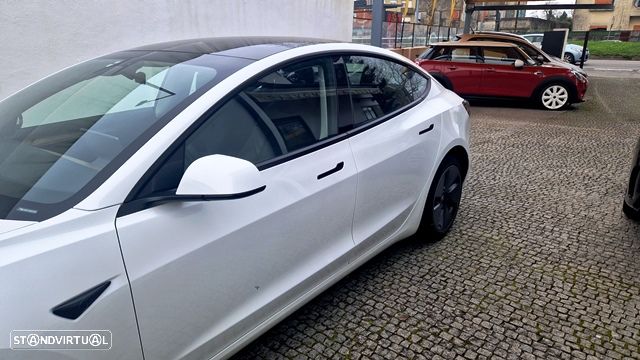 Tesla Model 3 Standard Range Plus RWD - 2