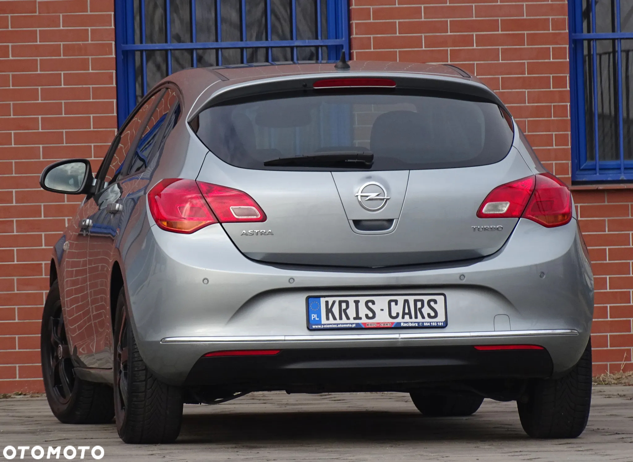 Opel Astra IV 1.4 T Cosmo - 5