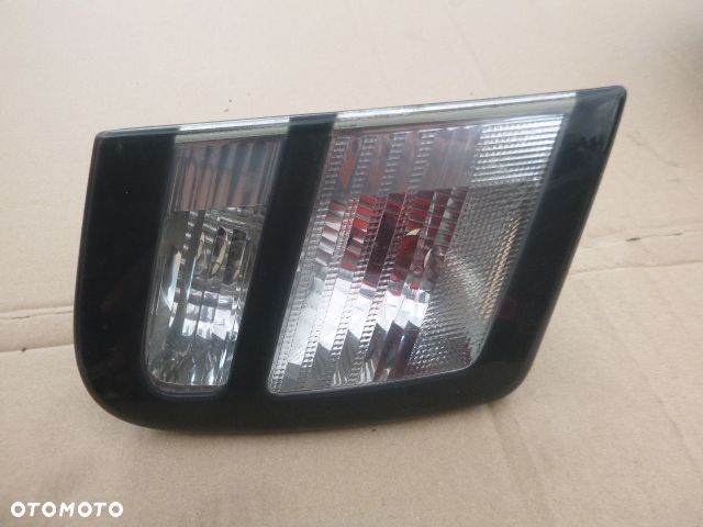 LAMPA LEWY TYŁ LEWA TYLNA SAAB 93 9-3 II LIFT W KLAPĘ SEDAN 07-11 - 2