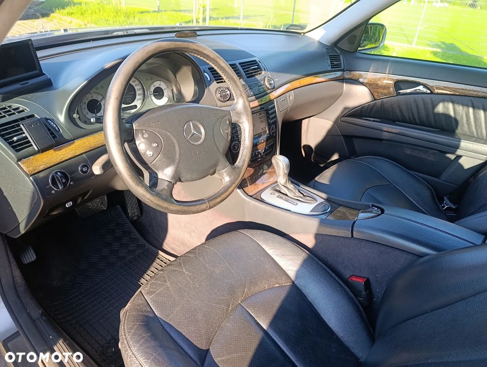 Mercedes-Benz Klasa E - 12