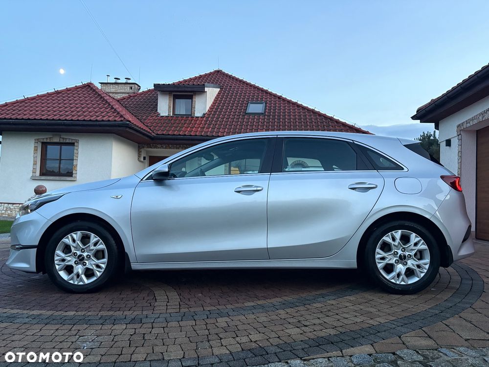 Kia Ceed 1.5 T-GDI M - 4