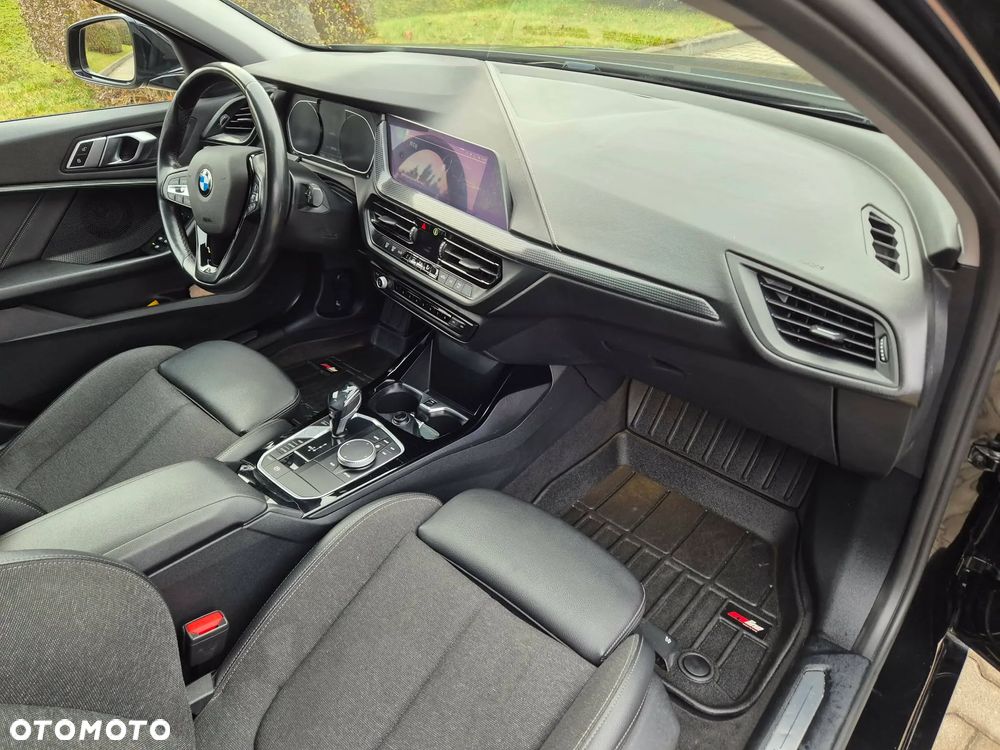 BMW Seria 1 118d Sport Line Shadow - 14