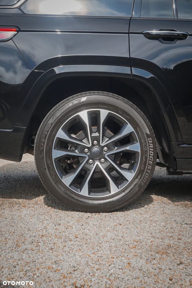 Jeep Grand Cherokee - 9