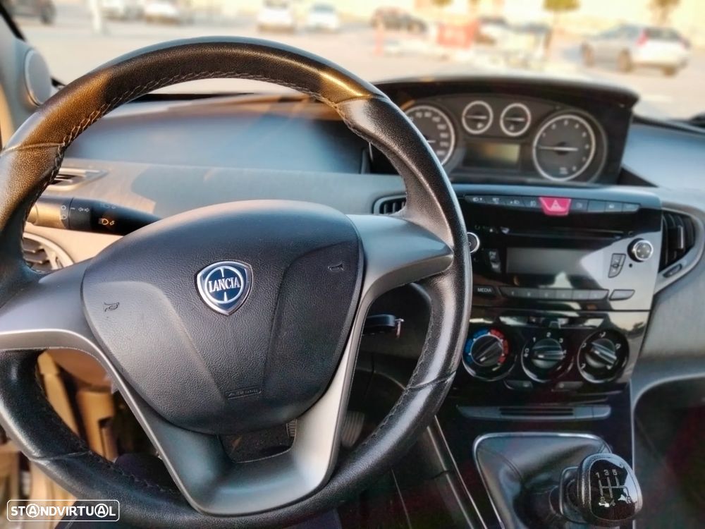 Lancia Ypsilon 1.2 S&S Silver - 10