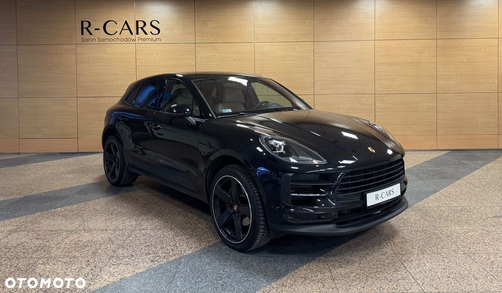 Porsche Macan - 1