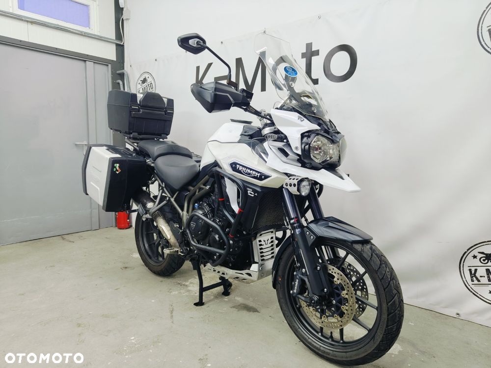 Triumph Tiger - 2