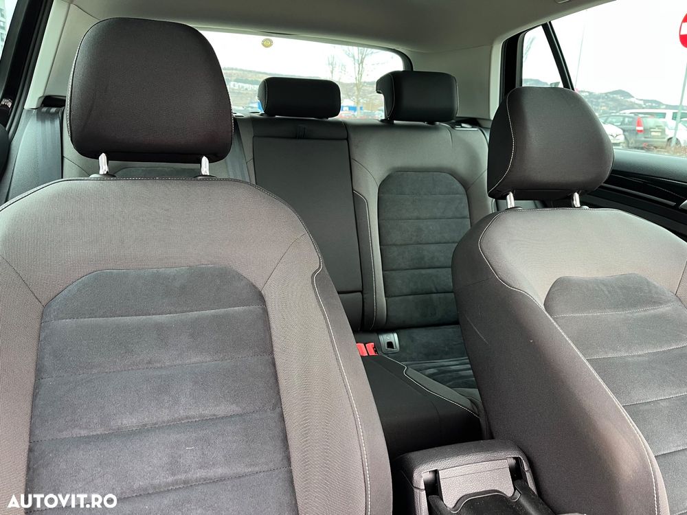 Volkswagen Golf 1.4 TSI BMT Highline - 13