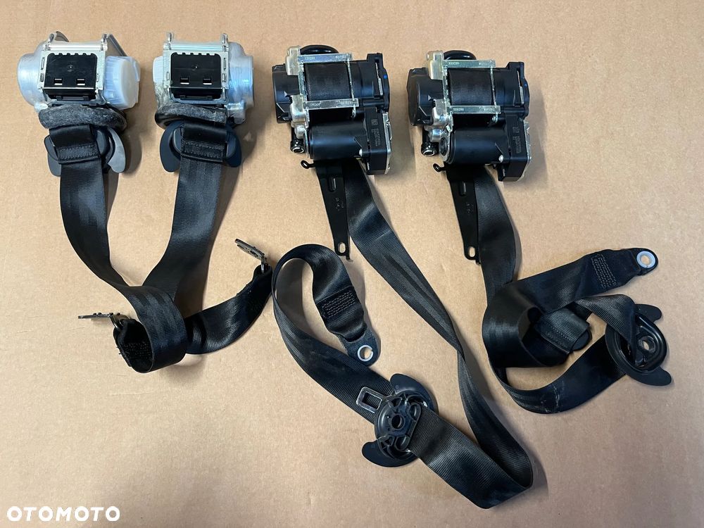 PASY BEZPIECZENSTWA AUDI Q7 4M0 AUDI SQ7 DOCIAG PRZÓD TYŁ OE AUDI Q7 II - 1