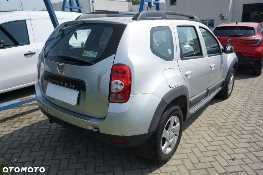 Dacia Duster 1.6 16V 105 4x2 Laureate - 2