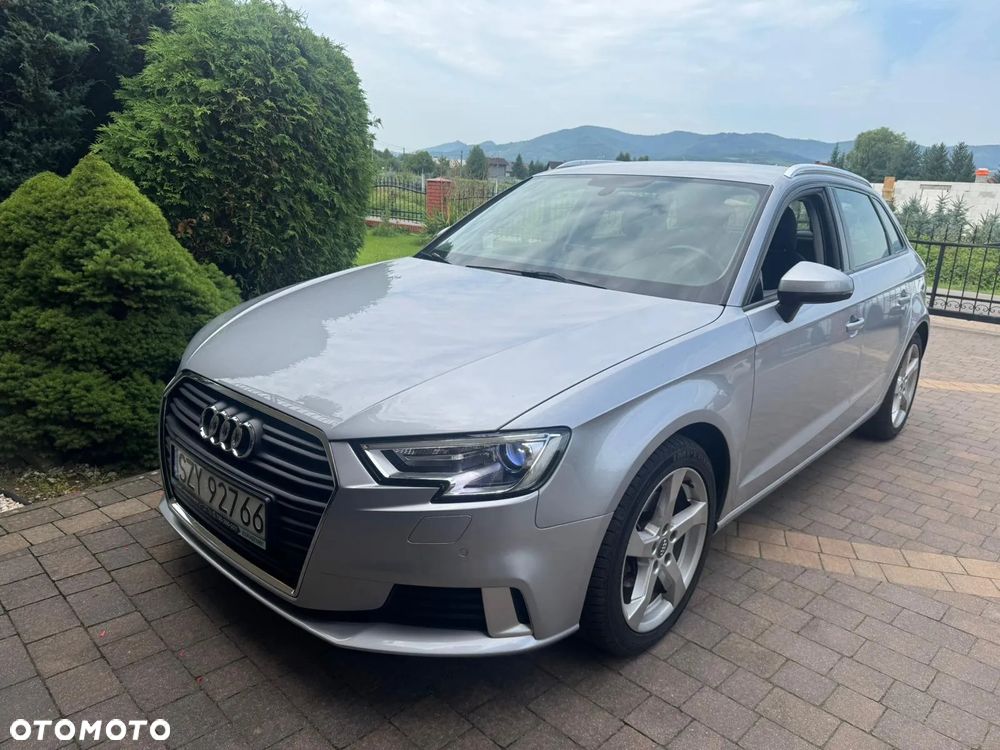 Audi A3 Sportback 1.6 TDI design - 1