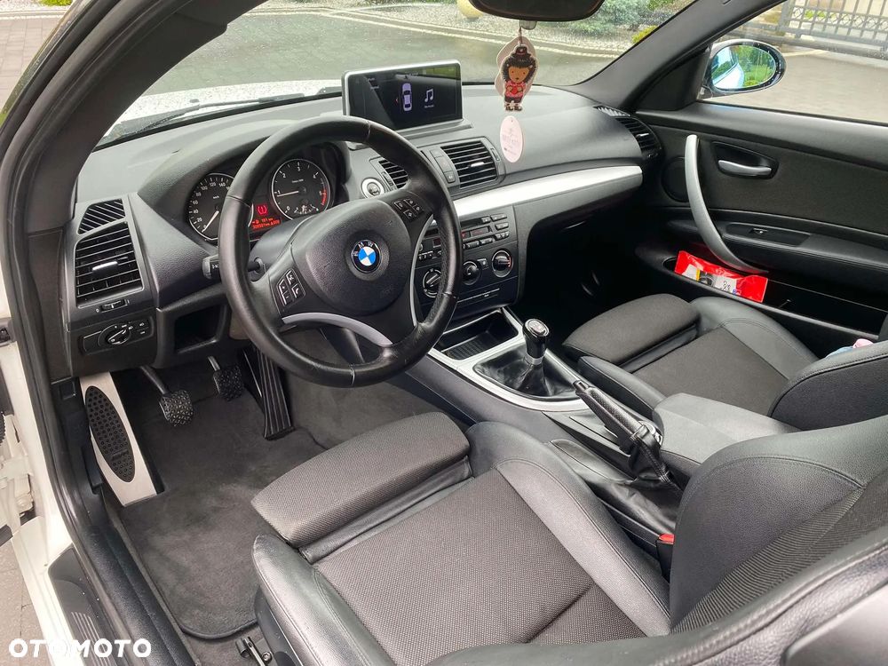 BMW Seria 1 - 12