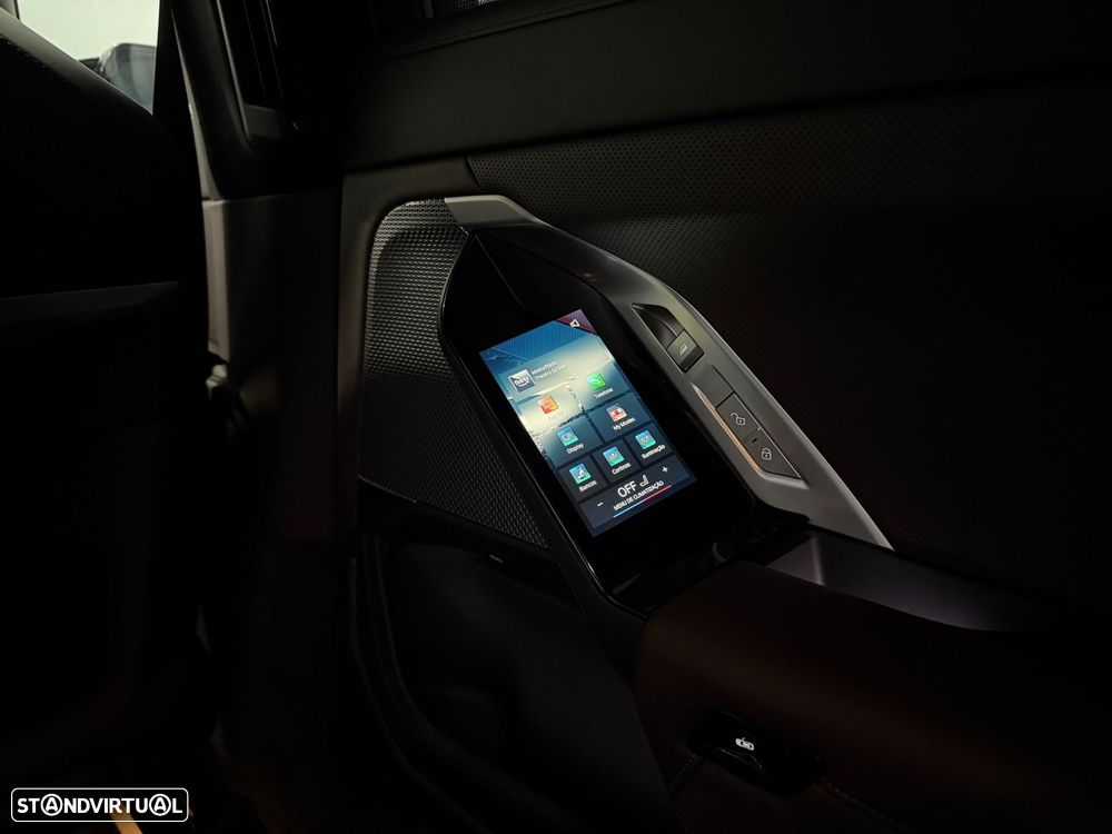 BMW 760 M760e xDrive - 34