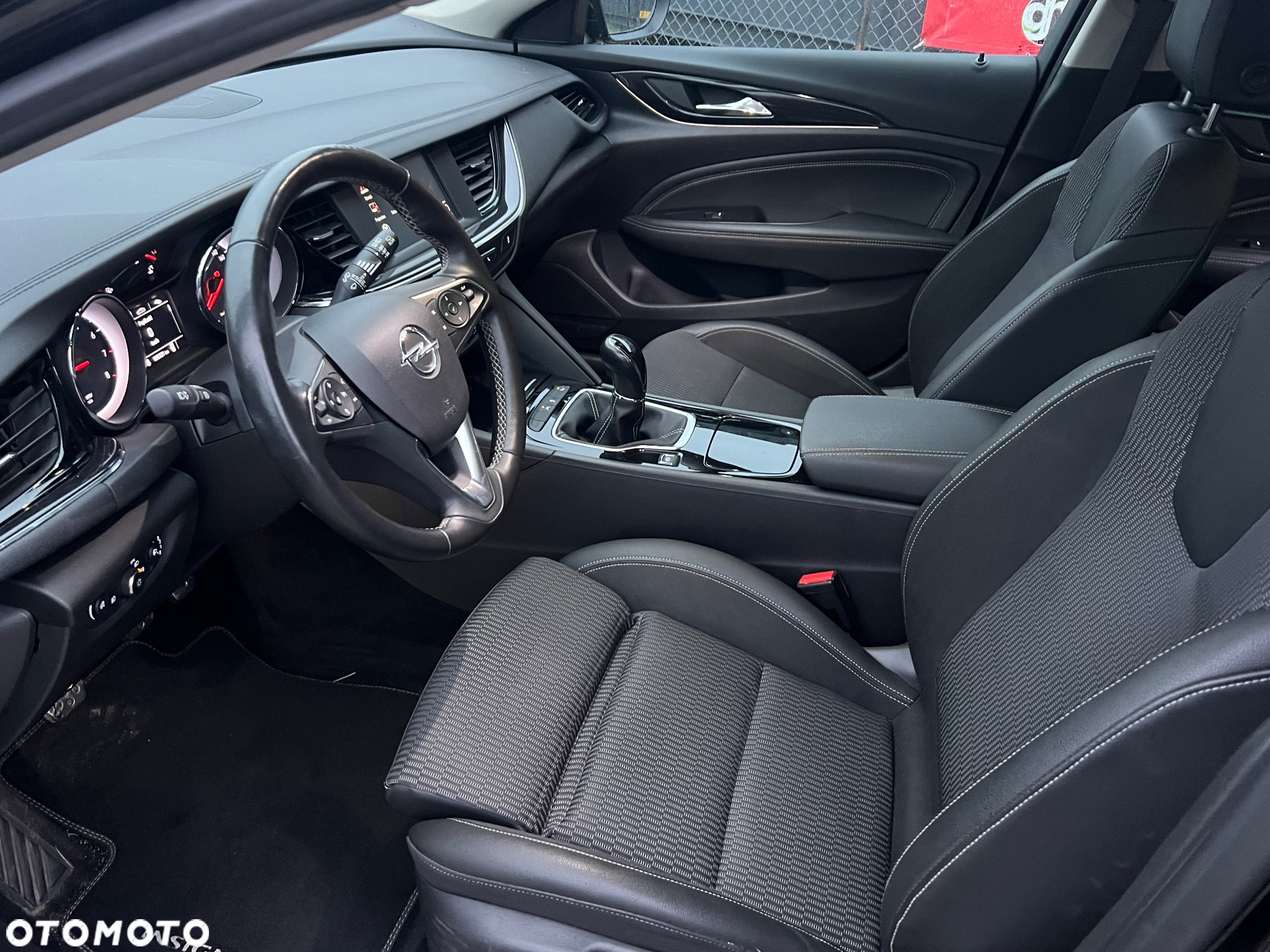 Opel Insignia Sports Tourer 1.5 Direct InjectionTurbo Business Edition - 6
