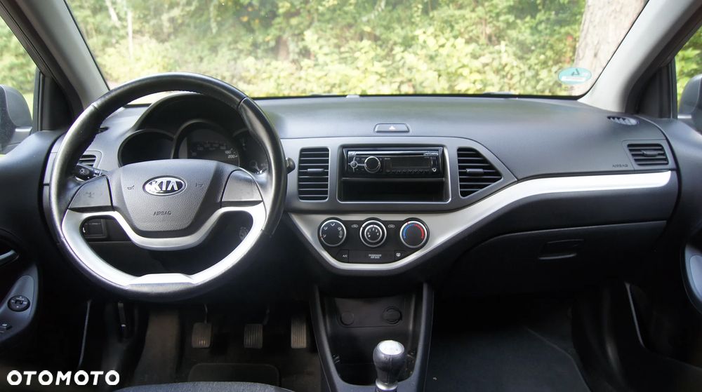 Kia Picanto 1.0 Dream Team Edition - 13