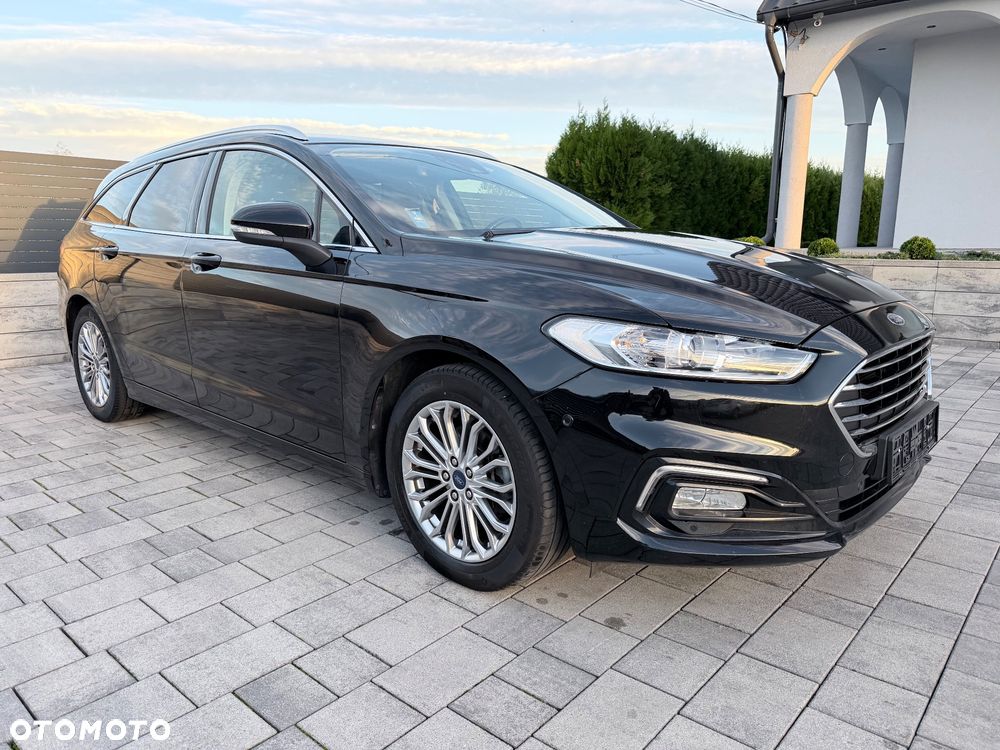 Ford Mondeo 2.0 TDCi STart-Stopp PowerShift-Aut Titanium - 4