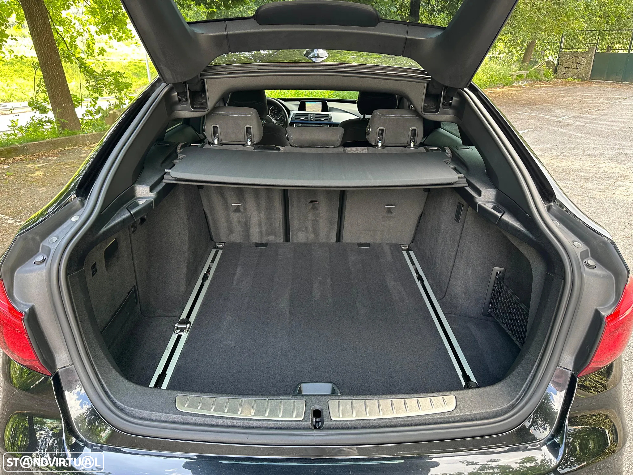 BMW 318 Gran Turismo d Pack M - 39
