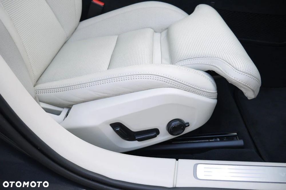 Volvo S90 D5 AWD Inscription - 23