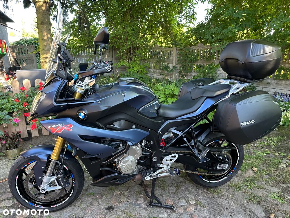BMW XR - 2