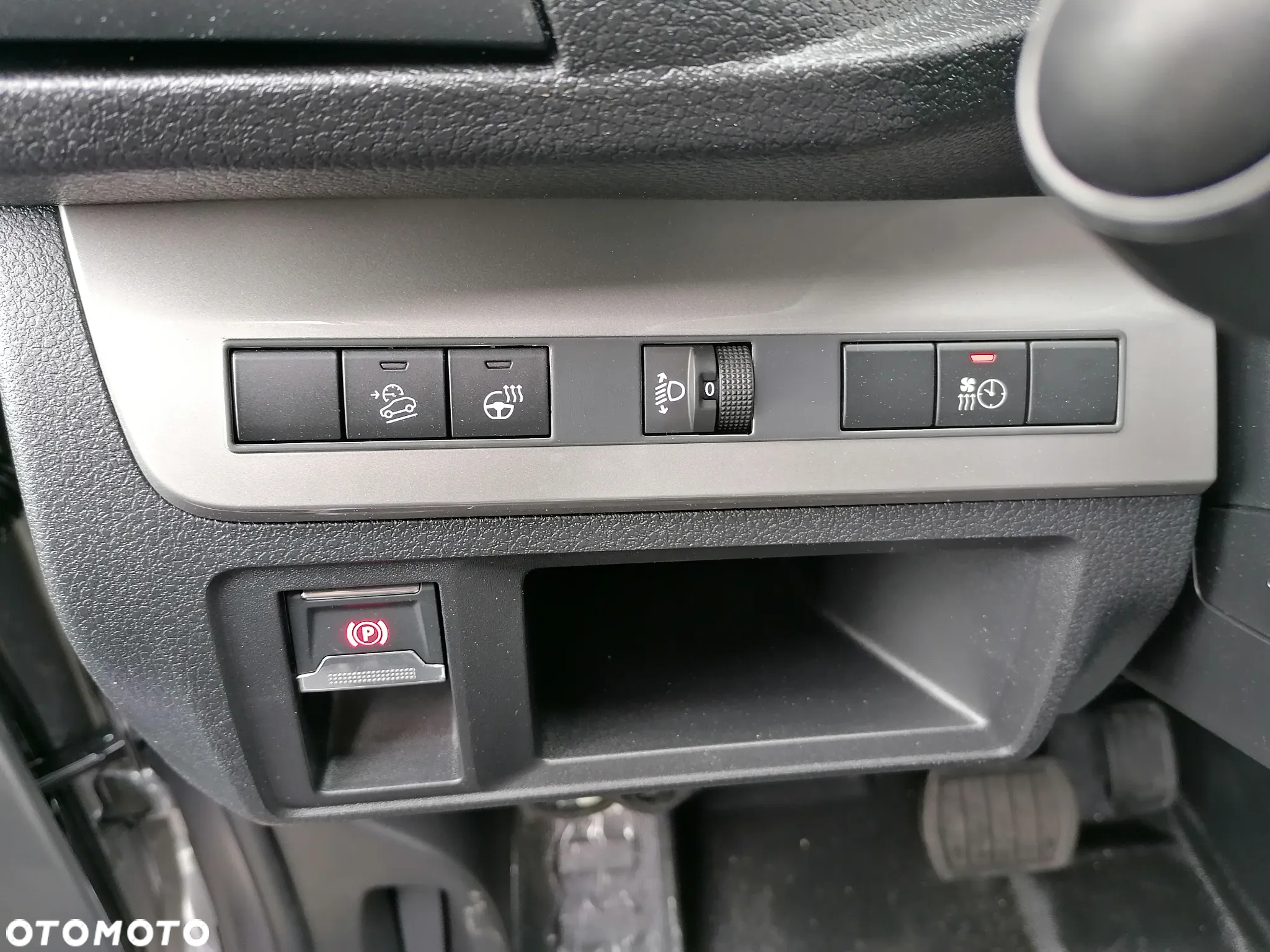 Citroën Jumpy Combi 2.0 BlueHDi XL S&S 3,1t (bryg.) EAT8 - 9