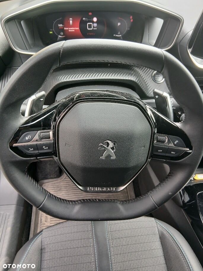 Peugeot 2008 - 10