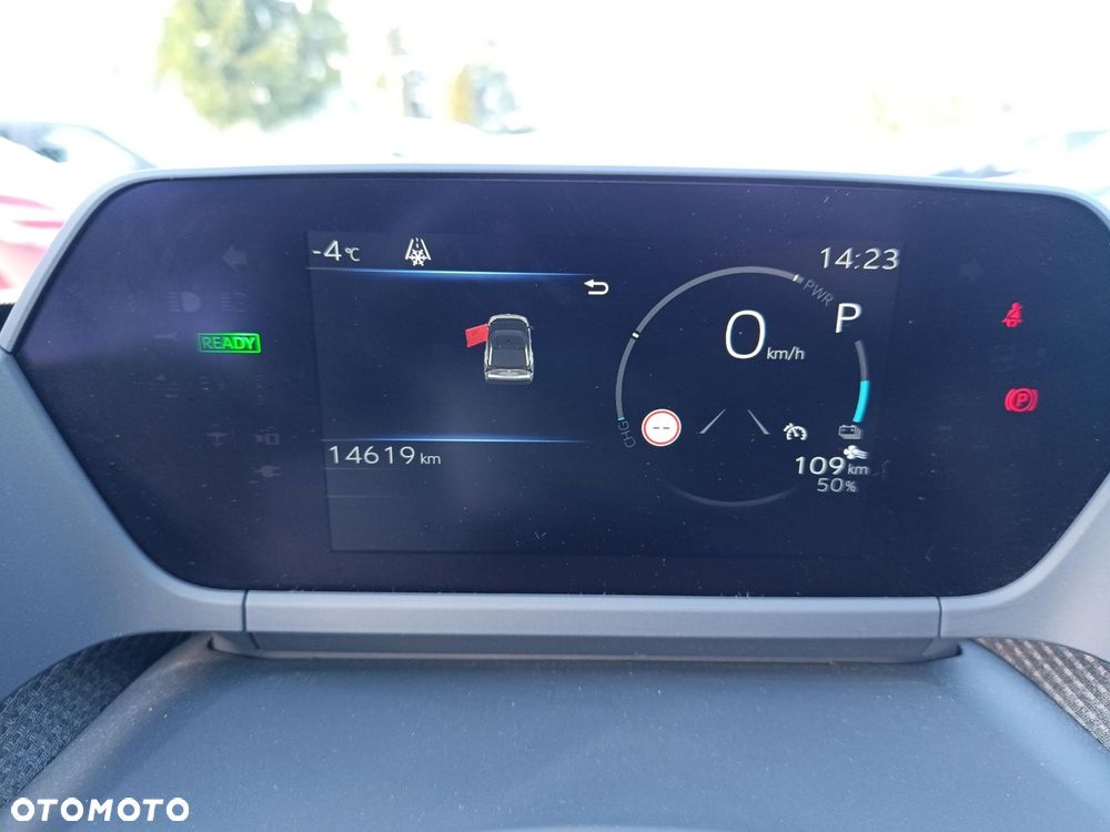 Toyota bZ4X 71.4kWh 4x4 Executive - 37