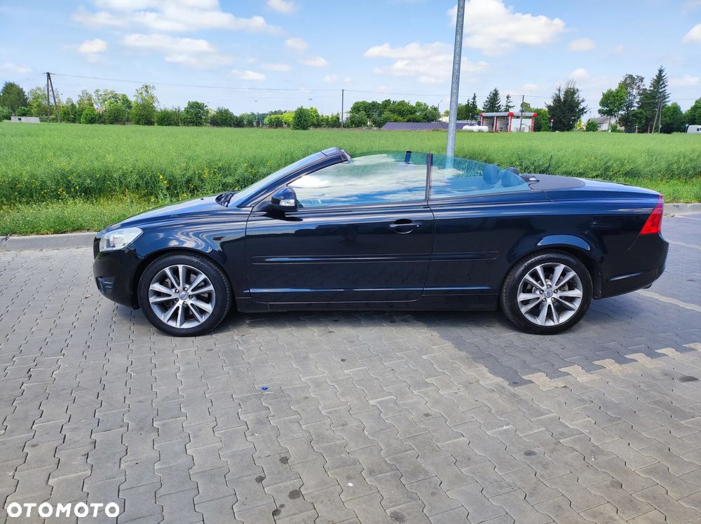 Volvo C70 D3 Momentum - 38