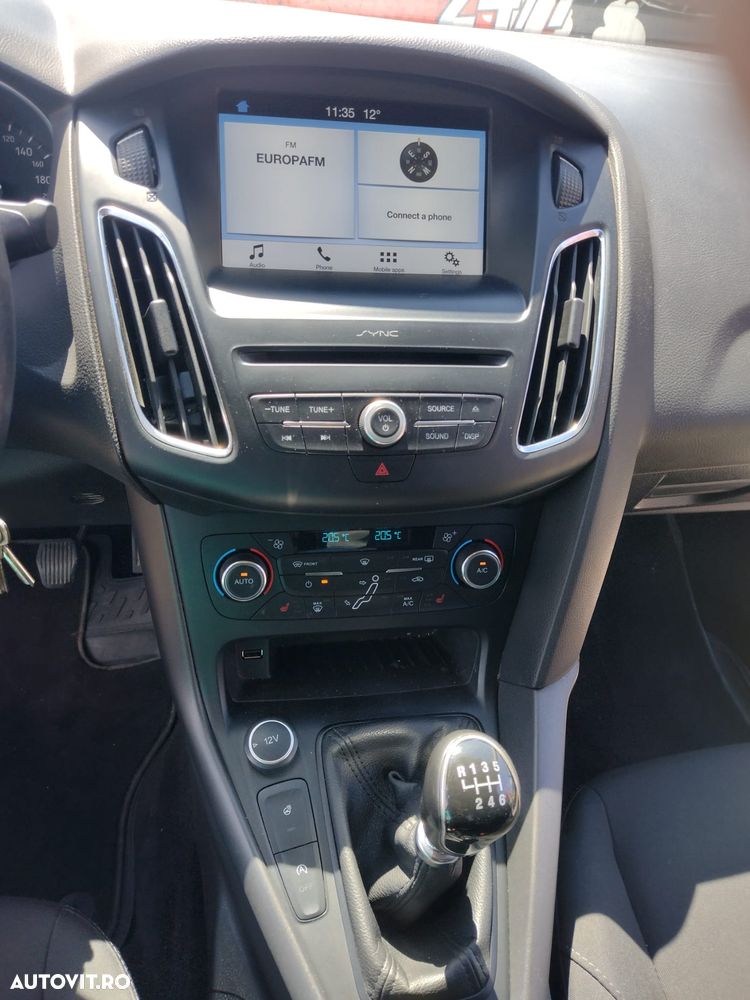Ford Focus 1.0 EcoBoost Trend Edition - 8