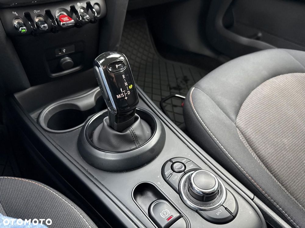 MINI Countryman - 16