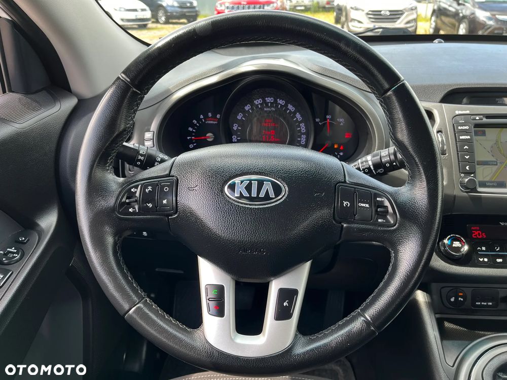 Kia Sportage 2,0 CRDI AWD Dream-Team Edition - 22
