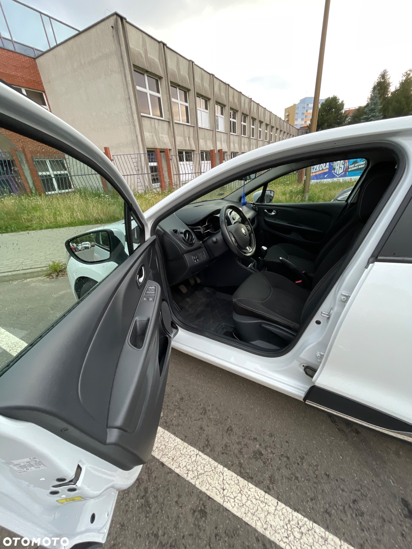 Renault Clio - 14