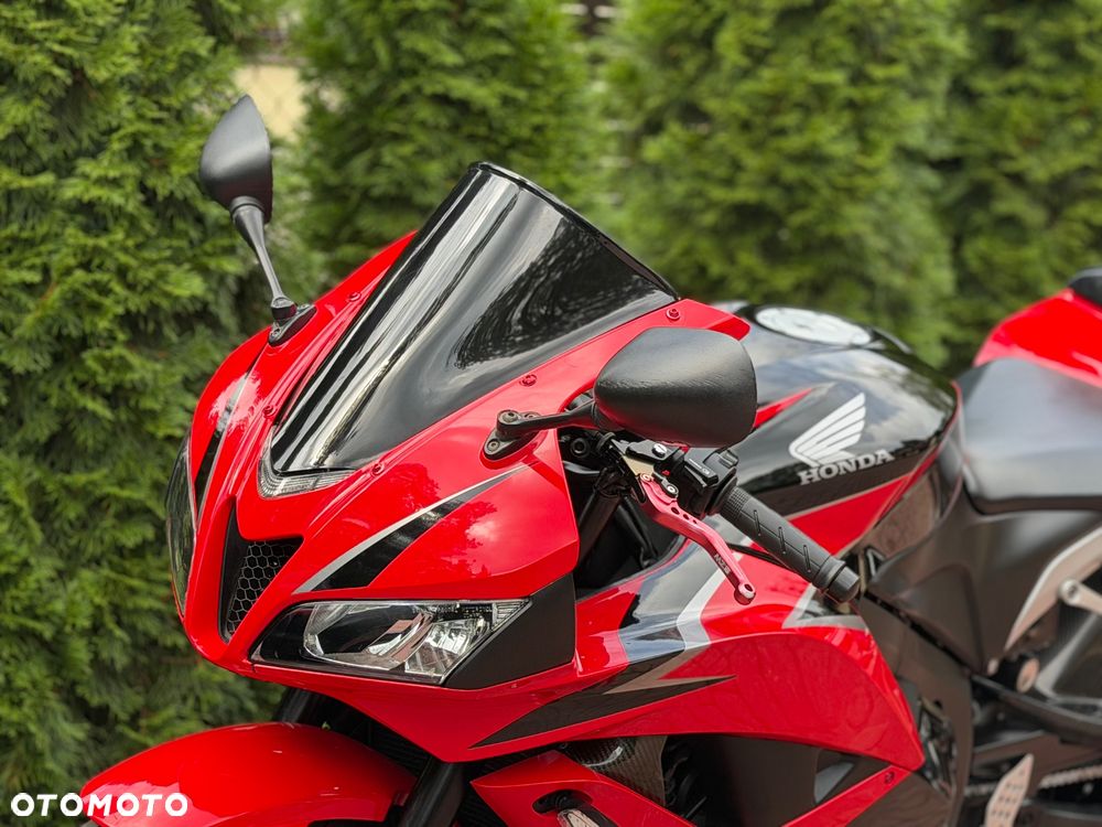 Honda CBR - 18