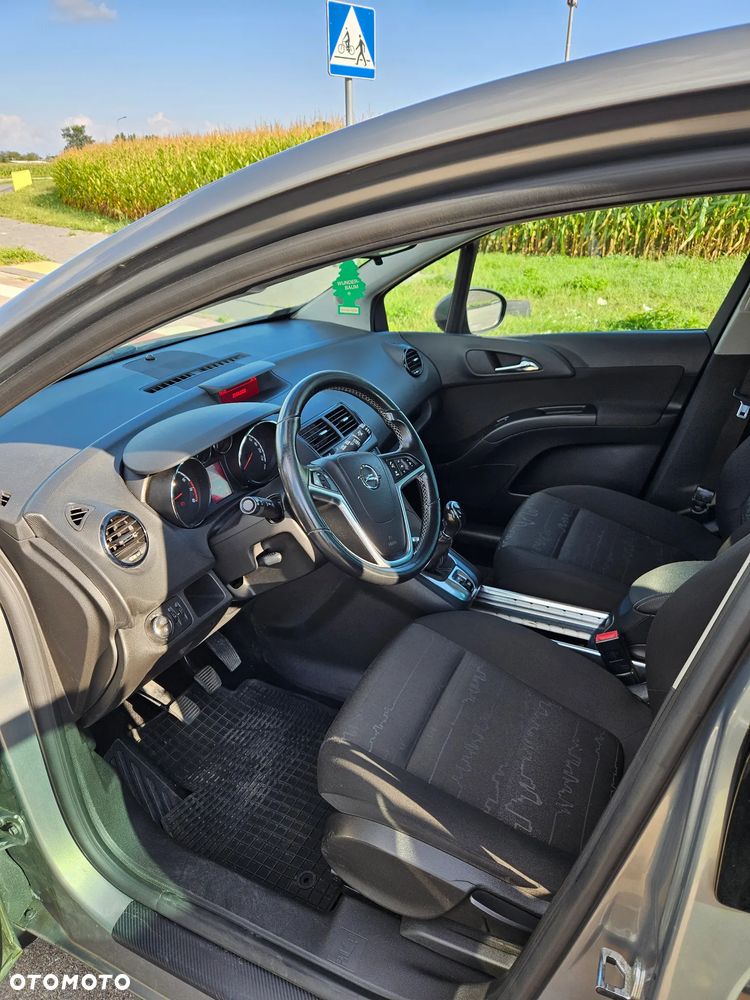 Opel Meriva 1.4 T Cosmo - 24