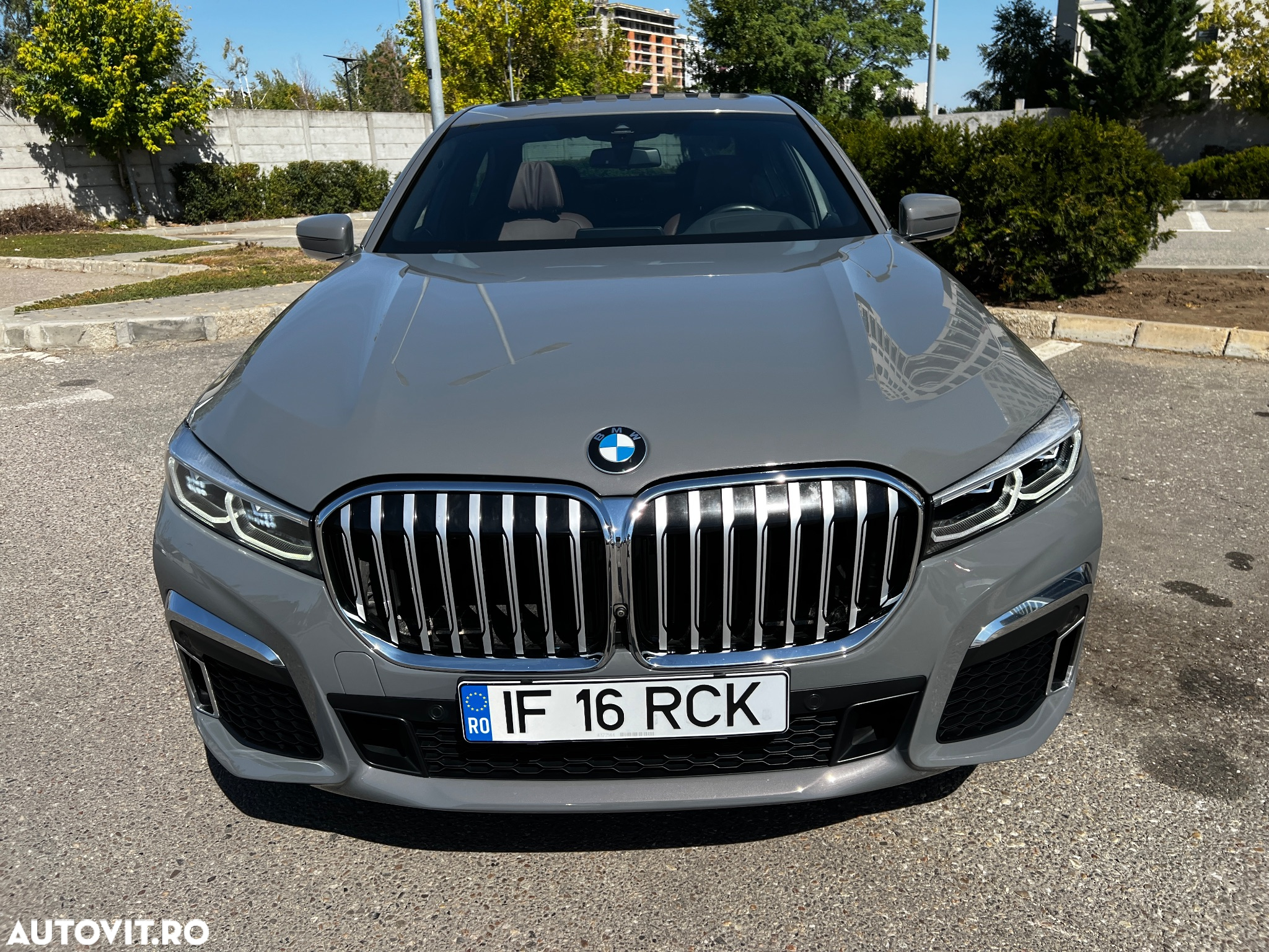 BMW Seria 7 - 11