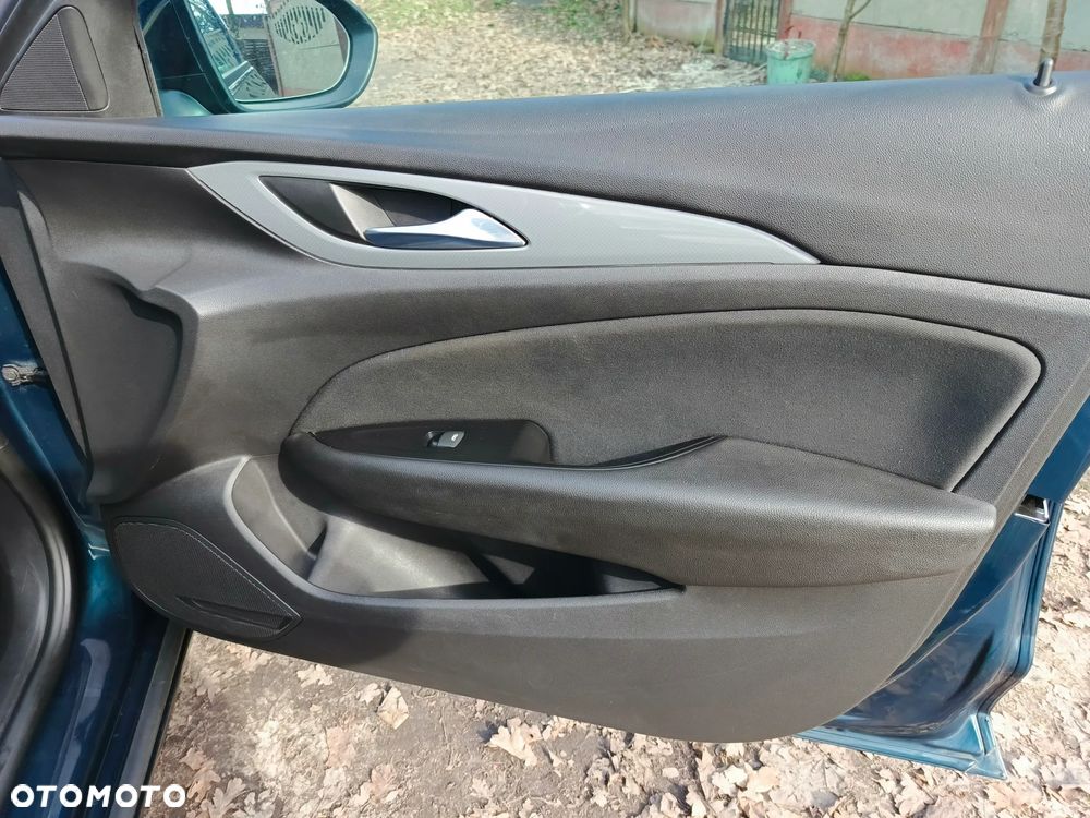 Opel Insignia 1.6 ECOTEC Business Innovation - 18