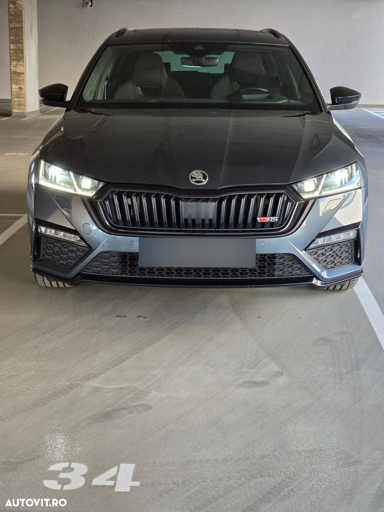 Skoda Octavia 2.0 TDI DSG 4x4 RS Plus - 8