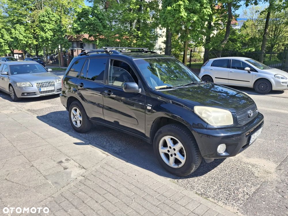 Toyota RAV4 2.0 VVT-i 4x4 - 1