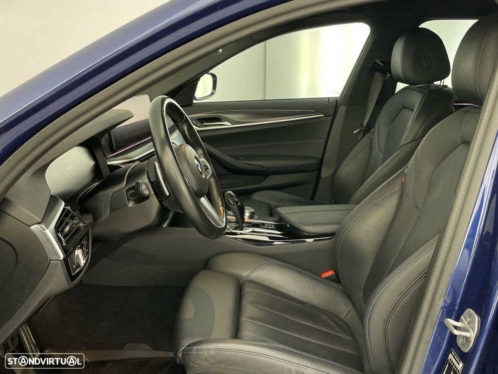 BMW 520 d Auto - 11