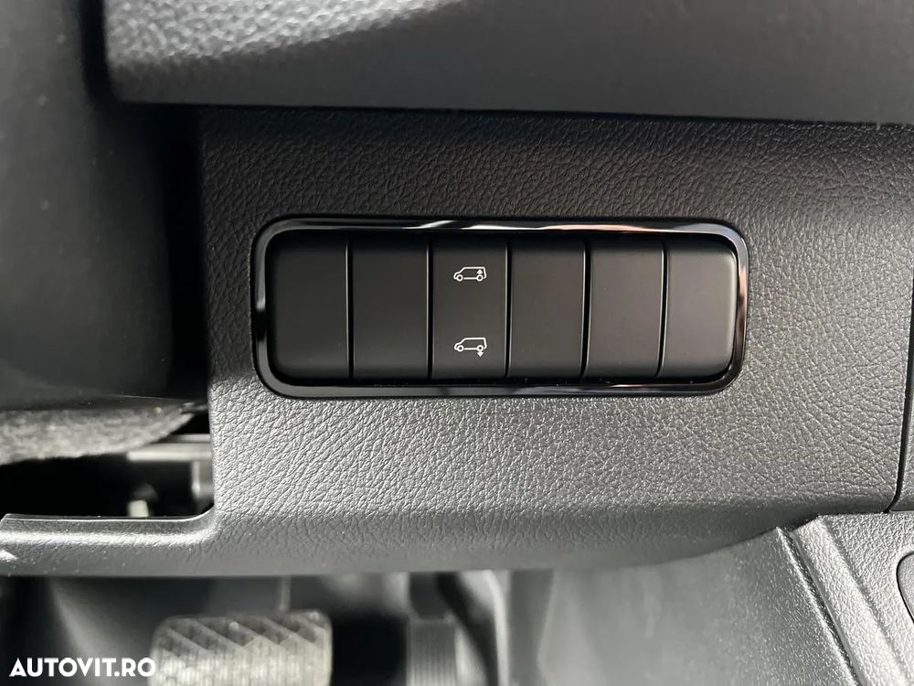 Mercedes-Benz Sprinter 319 CDI furgon Edition 30 - 19