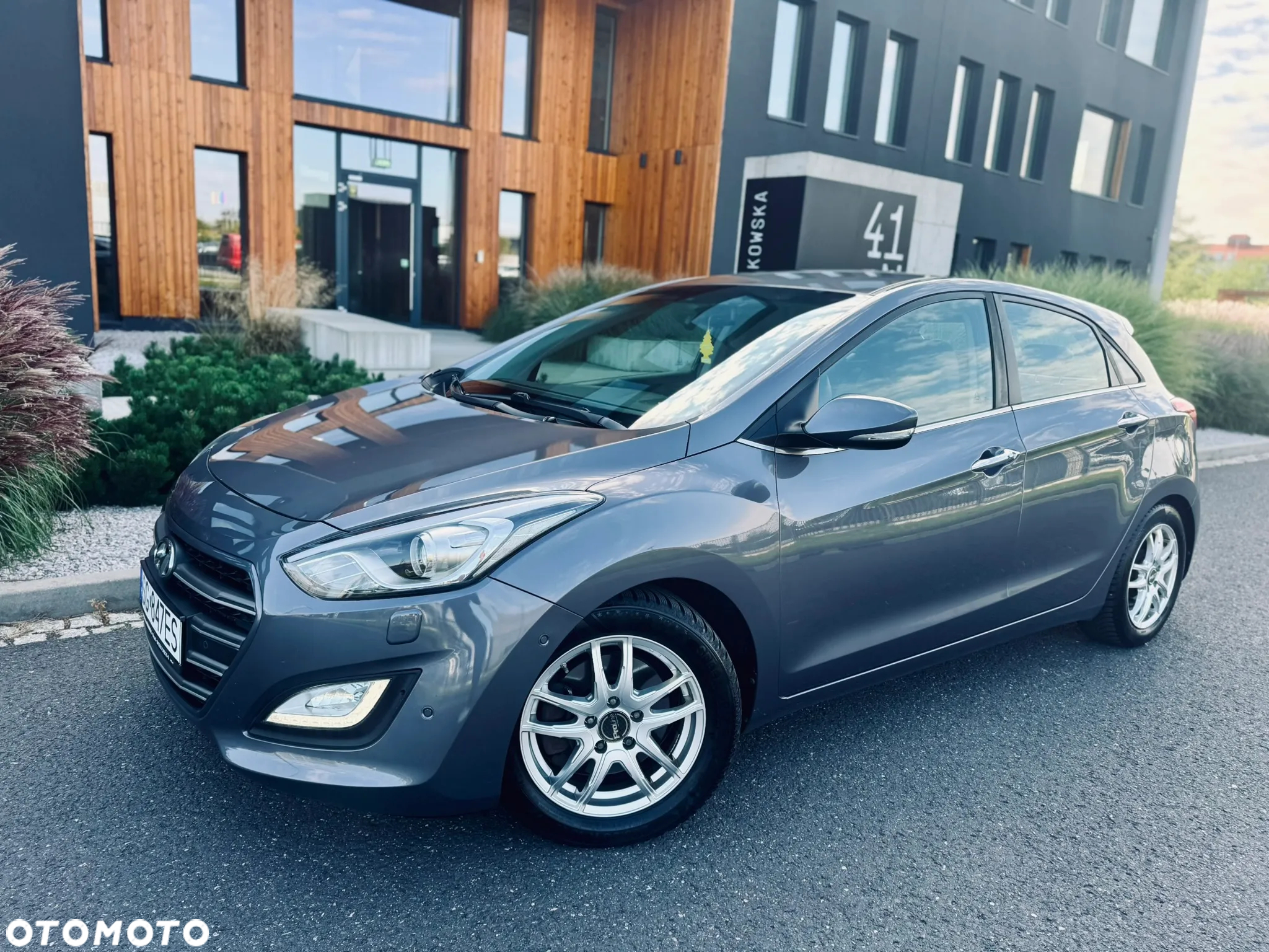 Hyundai i30 1.6 GDI Premium - 21