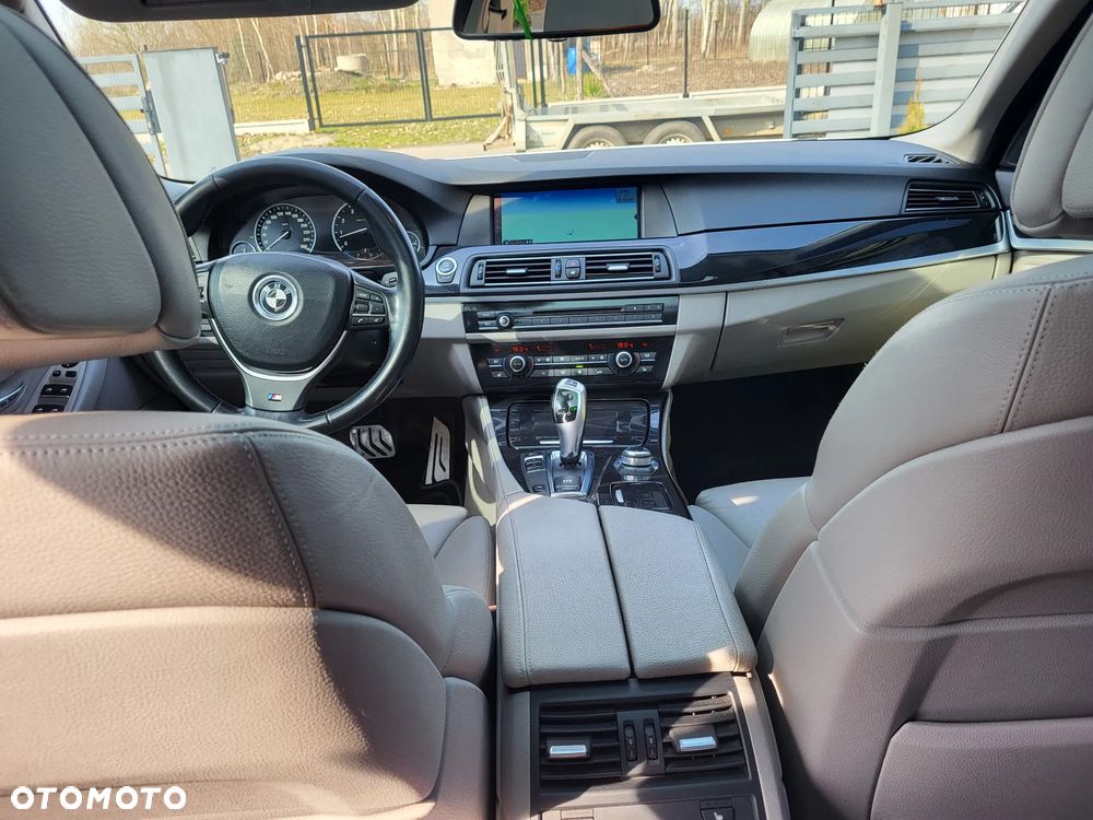BMW Seria 5 530i - 17