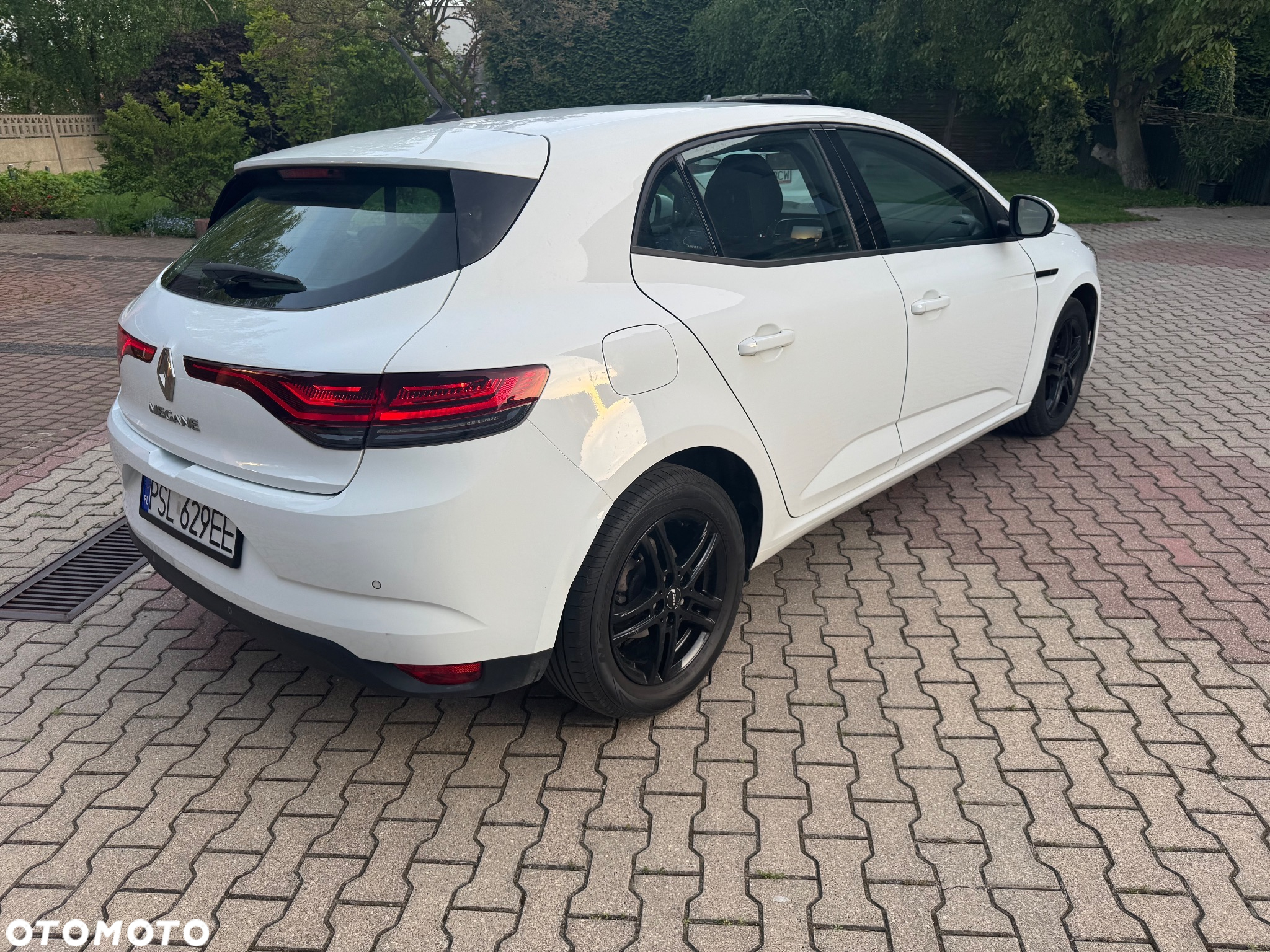 Renault Megane 1.5 Blue dCi Intens - 3
