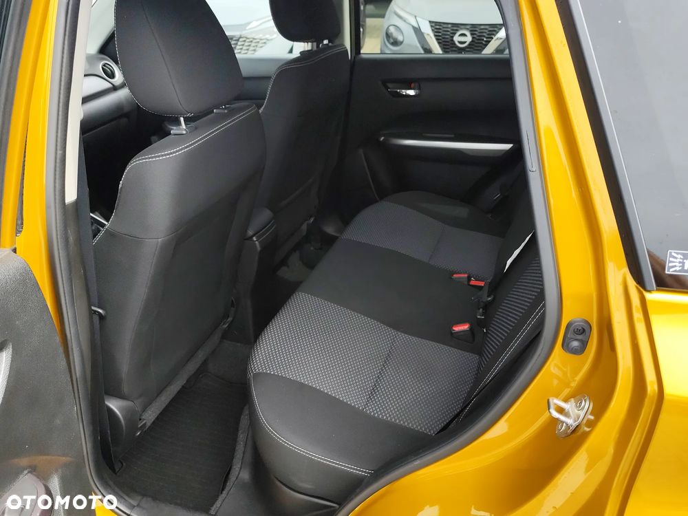 Suzuki Vitara 1.4 Boosterjet SHVS Premium 2WD - 11