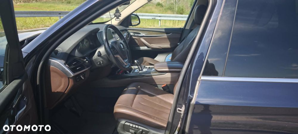 BMW X5 xDrive35i - 9