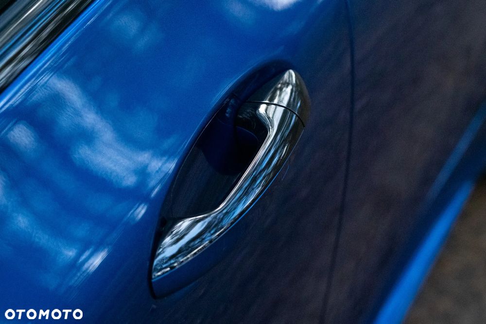 Mercedes-Benz AMG GT 53 4Matic+ 4D Speedshift TCT 9G - 13