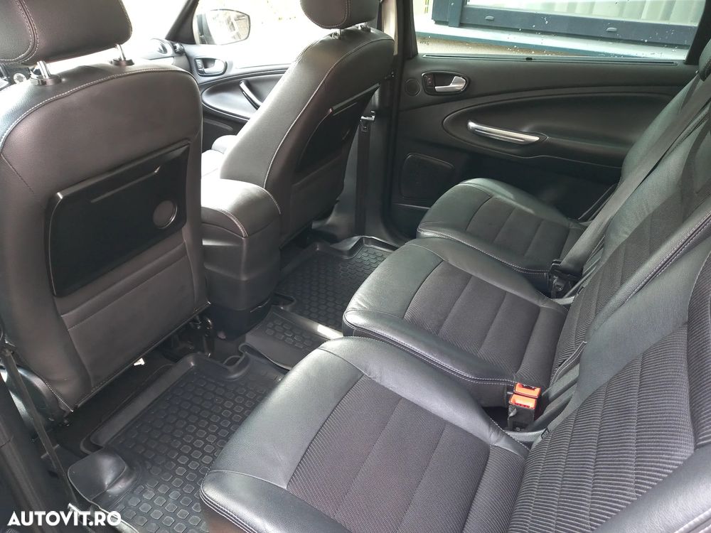 Ford S-Max 2.0 TDCi Titanium - 16