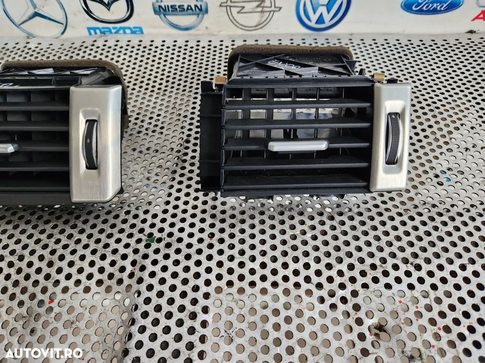 Grile Grila Aerisire Ventilatie Bord Range Rover Evoque An 2012-2013-2014-2015-2016-2017-2018 Volan - 7