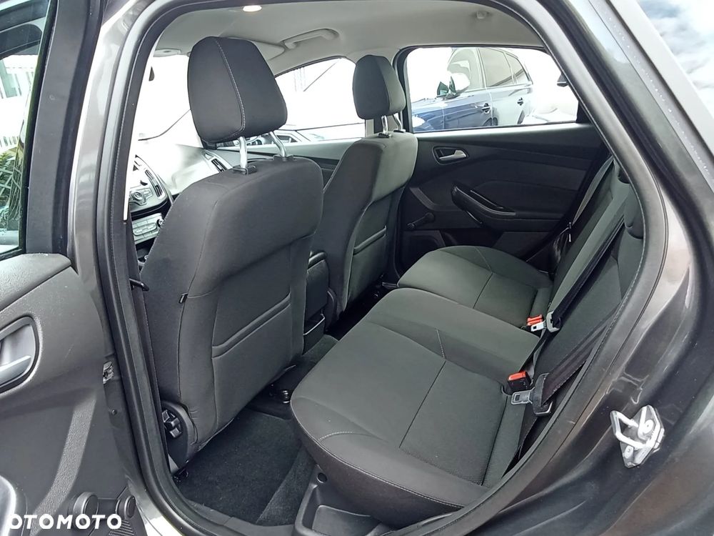 Ford Focus 1.5 EcoBlue Active Business - 11