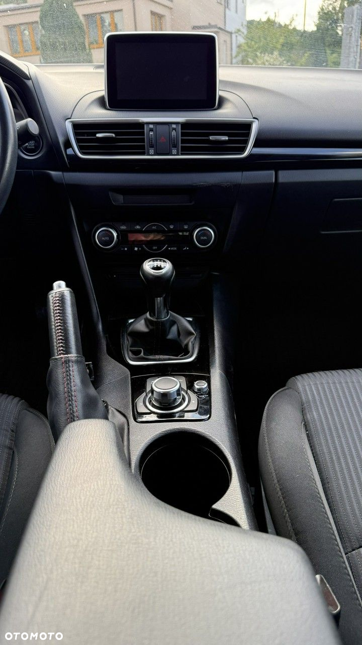 Mazda 3 - 9